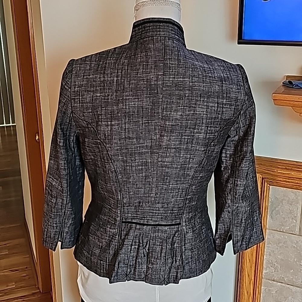 WHBM  suit jacket - Picture 3 of 4